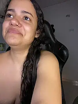 Snapshot of demonaughtyyy chatting on February 8, 2026, 3:15 am demonaughtyyy online show from February 8, 2026, 3:15 am