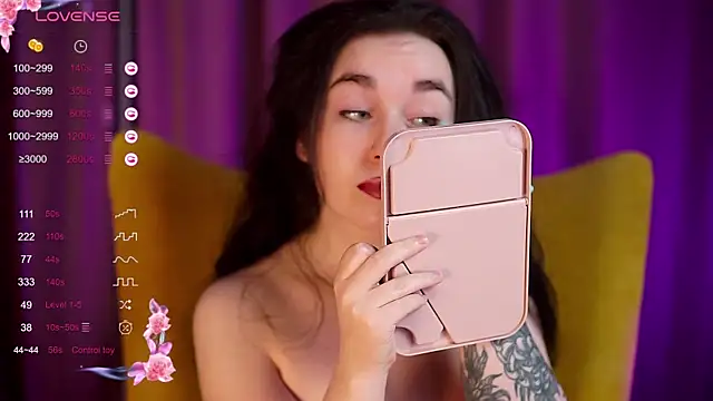 Snapshot of R-U-B-Y chatting on October 10, 2025, 1:01 pm R-U-B-Y online show from October 10, 2025, 1:01 pm