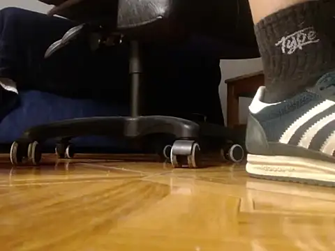 alphaswitchard online show from July 18, 2026, 2:53 am