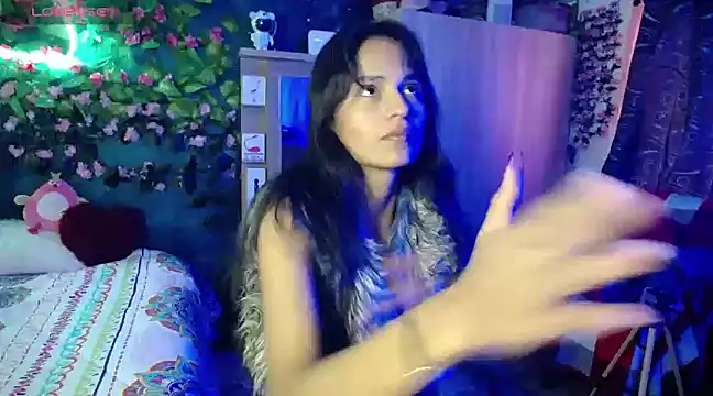 Samara Beltran online show from February 13, 2025, 8:34 pm