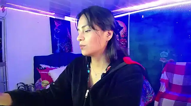 Samara Beltran online show from March 17, 2025, 6:40 am
