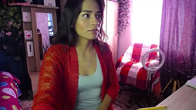 Samara Beltran online show from February 14, 2025, 4:52 pm
