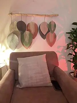 Im Valentina online show from November 1, 2025, 11:09 pm