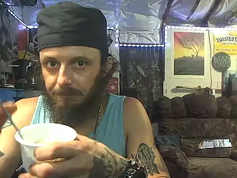 Snapshot of CloudDadddyyy420 chatting on September 26, 2025, 1:51 pm CloudDadddyyy420 online show from September 26, 2025, 1:51 pm