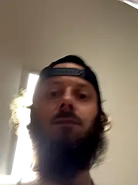 Snapshot of CloudDadddyyy420 chatting on October 6, 2025, 12:34 am CloudDadddyyy420 online show from October 6, 2025, 12:34 am