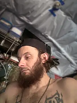 Snapshot of CloudDadddyyy420 chatting on October 23, 2025, 2:16 pm CloudDadddyyy420 online show from October 23, 2025, 2:16 pm