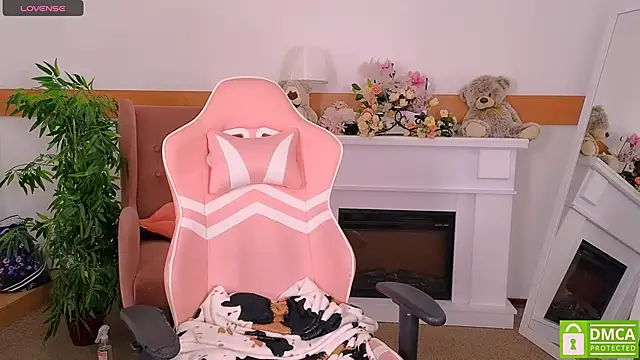 Grace and  Jacob online show from November 6, 2025, 7:01 am