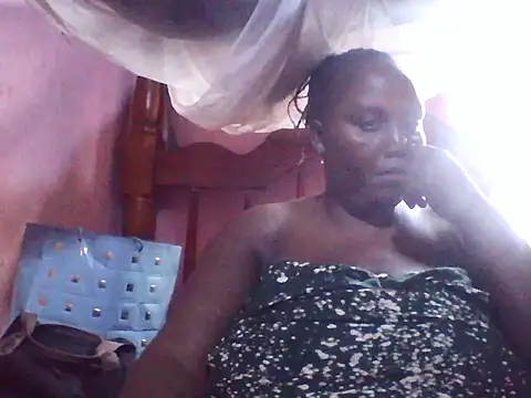 Snapshot of big_clits chatting on July 10, 2026, 10:15 am big clits online show from July 10, 2026, 10:15 am