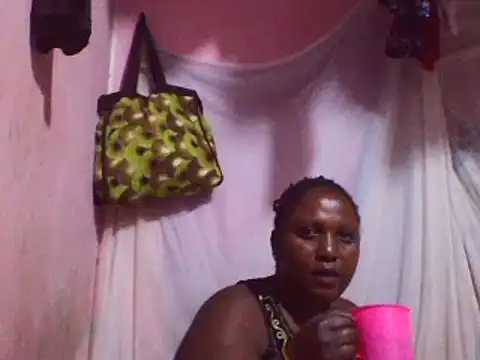 Snapshot of big_clits chatting on March 19, 2025, 10:53 pm big clits online show from March 19, 2025, 10:53 pm