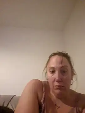 Wisie Cutie online show from January 4, 2025, 8:59 pm