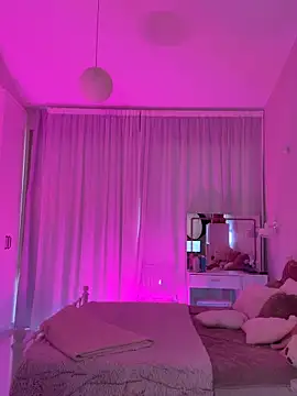 Meliazz online show from April 12, 2026, 7:11 am