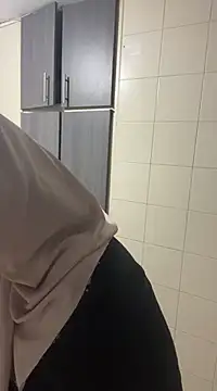 Sooffii 1 online show from February 27, 2025, 6:02 am