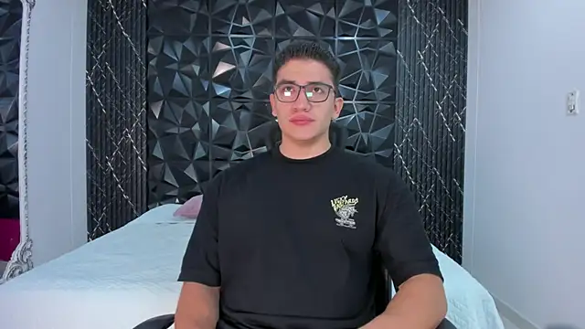 Snapshot of JeffDaltton chatting on October 16, 2025, 8:06 pm JeffDaltton online show from October 16, 2025, 8:06 pm