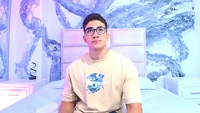 Snapshot of JeffDaltton chatting on September 19, 2025, 8:13 pm JeffDaltton online show from September 19, 2025, 8:13 pm