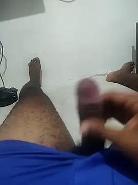 Santanjs online show from June 25, 2026, 1:58 am