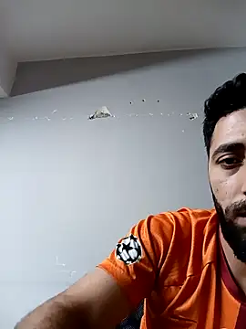 Rakiyy34 online show from October 15, 2025, 1:19 pm