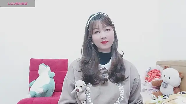 Snapshot of Holygirlsweet777 chatting on December 30, 2024, 1:37 am Holygirlsweet777 online show from December 30, 2024, 1:37 am