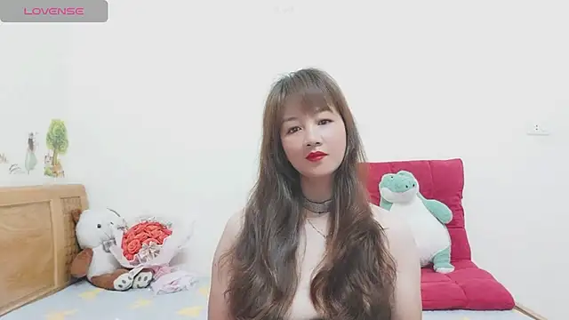 Snapshot of Holygirlsweet777 chatting on December 18, 2024, 1:15 am Holygirlsweet777 online show from December 18, 2024, 1:15 am