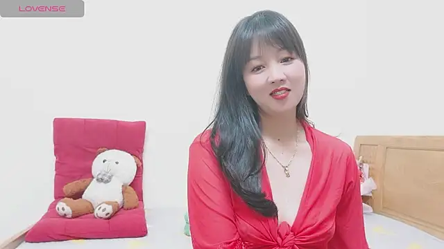 Snapshot of Holygirlsweet777 chatting on February 13, 2025, 10:44 am Holygirlsweet777 online show from February 13, 2025, 10:44 am