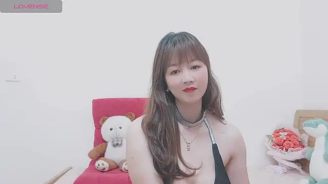 Snapshot of Holygirlsweet777 chatting on January 8, 2025, 1:32 am Holygirlsweet777 online show from January 8, 2025, 1:32 am