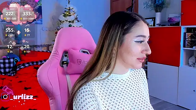 Snapshot of Fiona-Love chatting on January 18, 2025, 11:00 pm Fiona-Love online show from January 18, 2025, 11:00 pm