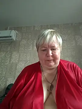 Snapshot of EffectFiona chatting on October 25, 2025, 2:33 am EffectFiona online show from October 25, 2025, 2:33 am