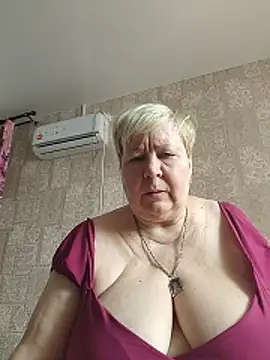 EffectFiona online show from March 9, 2026, 8:18 am