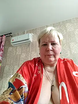 EffectFiona online show from March 1, 2026, 4:56 am