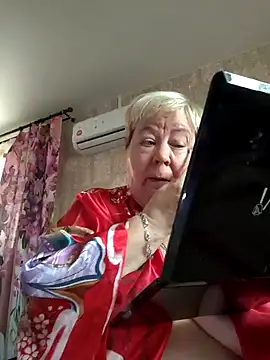 Snapshot of EffectFiona chatting on September 24, 2025, 1:46 am EffectFiona online show from September 24, 2025, 1:46 am