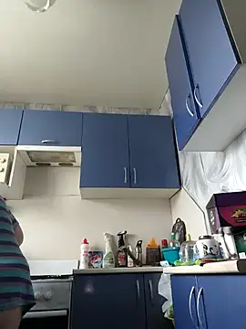 EffectFiona online show from March 14, 2025, 4:32 am