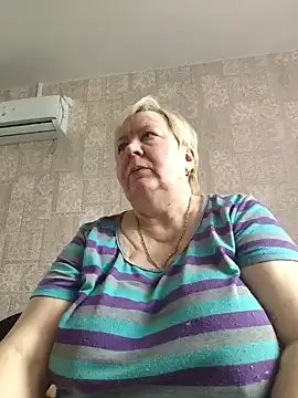 EffectFiona online show from March 6, 2025, 4:30 am