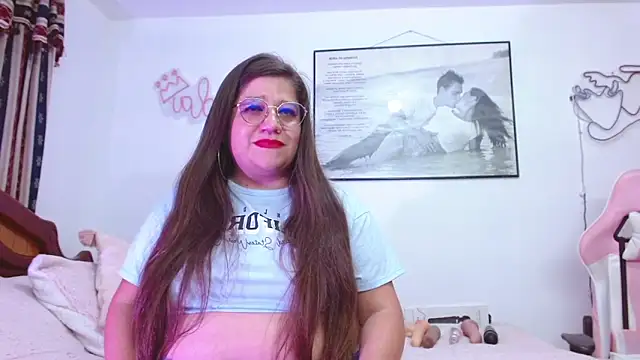 Amelie Rousell online show from January 23, 2025, 12:04 am
