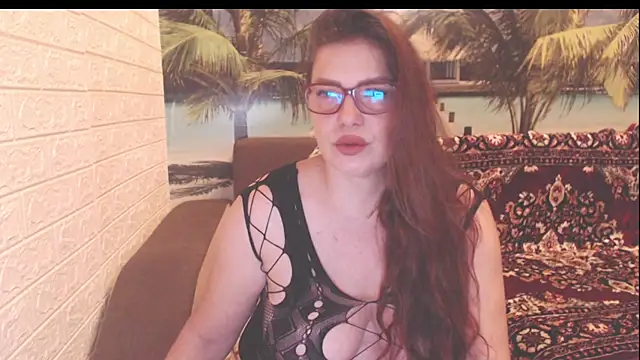 Snapshot of Queen__Natasha chatting on October 26, 2025, 8:31 pm Queen Natasha online show from October 26, 2025, 8:31 pm