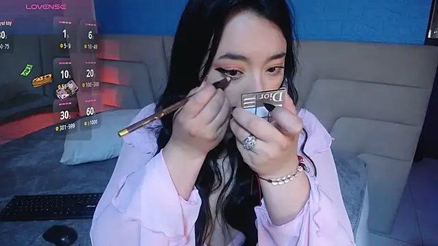 Snapshot of Miss_Loise chatting on September 26, 2025, 3:46 am Miss Loise online show from September 26, 2025, 3:46 am