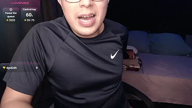 andrewmhilton  online show from April 10, 2026, 6:42 am