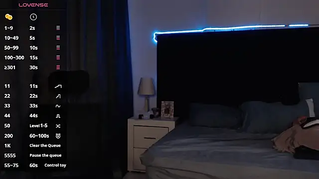 Snapshot of andrewmhilton_ chatting on November 3, 2025, 5:56 am andrewmhilton online show from November 3, 2025, 5:56 am