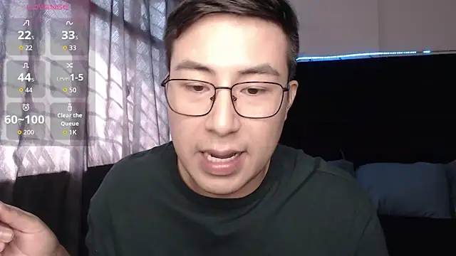 Snapshot of andrewmhilton_ chatting on February 3, 2026, 8:03 pm andrewmhilton online show from February 3, 2026, 8:03 pm