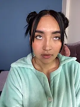  Tammyy online show from October 18, 2025, 1:35 pm