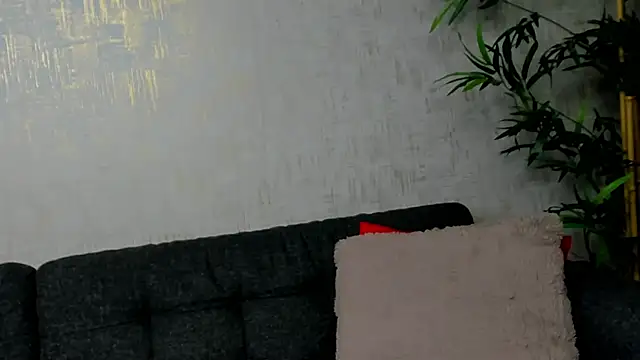 Snapshot of Bailey_Rush chatting on March 15, 2025, 12:56 pm Bailey Rush online show from March 15, 2025, 12:56 pm