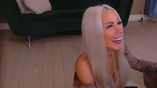 Bailey Rush online show from April 14, 2026, 6:02 pm