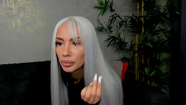 Snapshot of Bailey_Rush chatting on March 12, 2025, 12:26 pm Bailey Rush online show from March 12, 2025, 12:26 pm