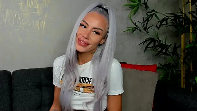 Snapshot of Bailey_Rush chatting on March 3, 2025, 7:24 am Bailey Rush online show from March 3, 2025, 7:24 am