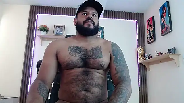 Damian64420 online show from May 19, 2026, 5:53 pm