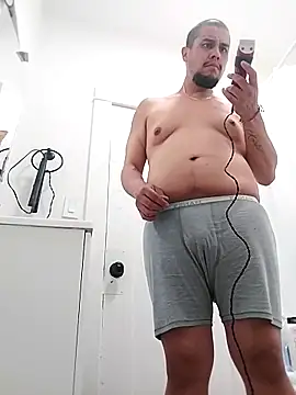 Snapshot of Stomps33 chatting on February 18, 2025, 7:30 pm Stomps33 online show from February 18, 2025, 7:30 pm