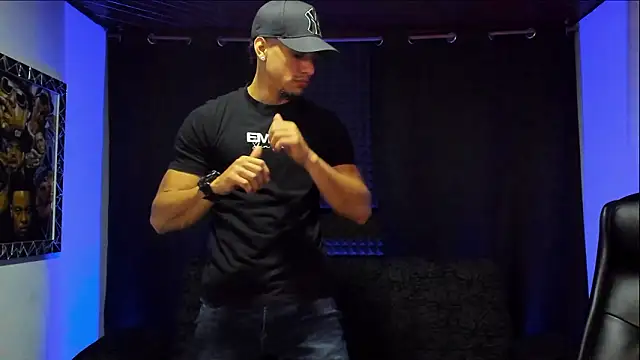 Snapshot of jhonnysnow17 chatting on February 1, 2026, 8:07 pm jhonnysnow17 online show from February 1, 2026, 8:07 pm