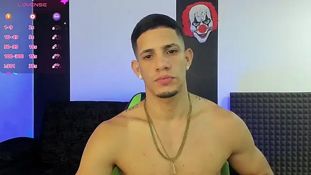 jhonnysnow17 online show from February 17, 2025, 9:03 am