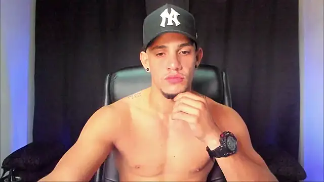 jhonnysnow17 online show from September 21, 2025, 7:41 pm