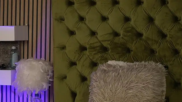 Snapshot of TiffanyMaze chatting on September 20, 2025, 6:07 am TiffanyMaze online show from September 20, 2025, 6:07 am