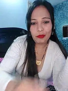 Poojabhabi101 online show from February 11, 2025, 5:16 am