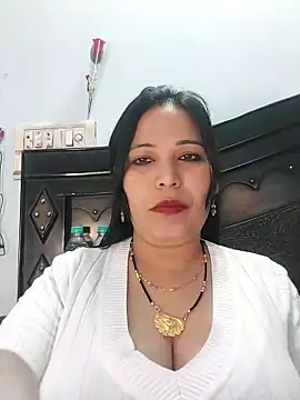 Poojabhabi101 online show from February 20, 2025, 5:23 am